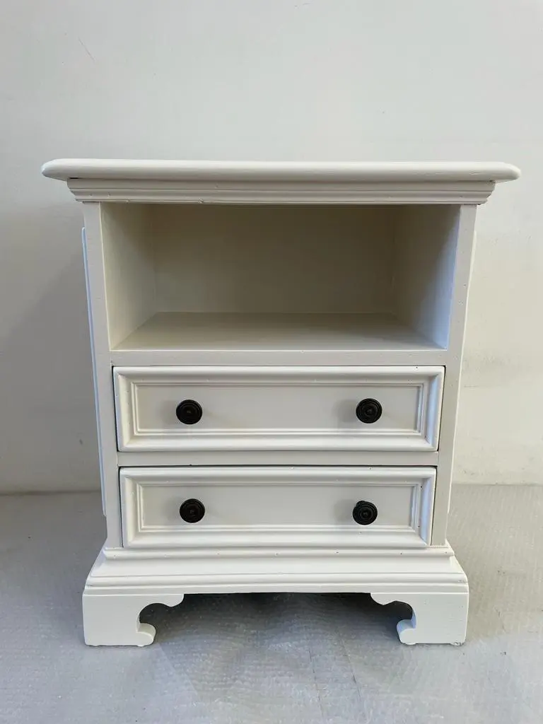 Comodino, originale